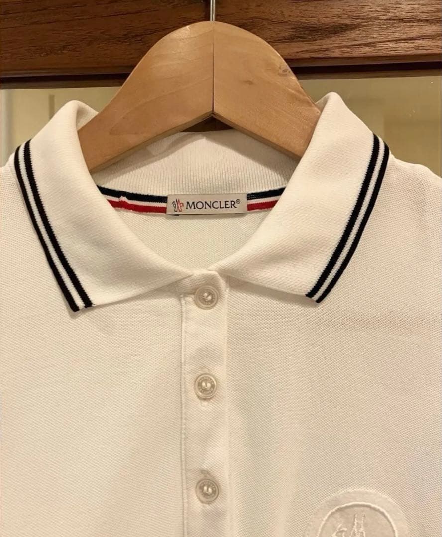 モンクレール ロゴポロシャツ Ｓサイズ