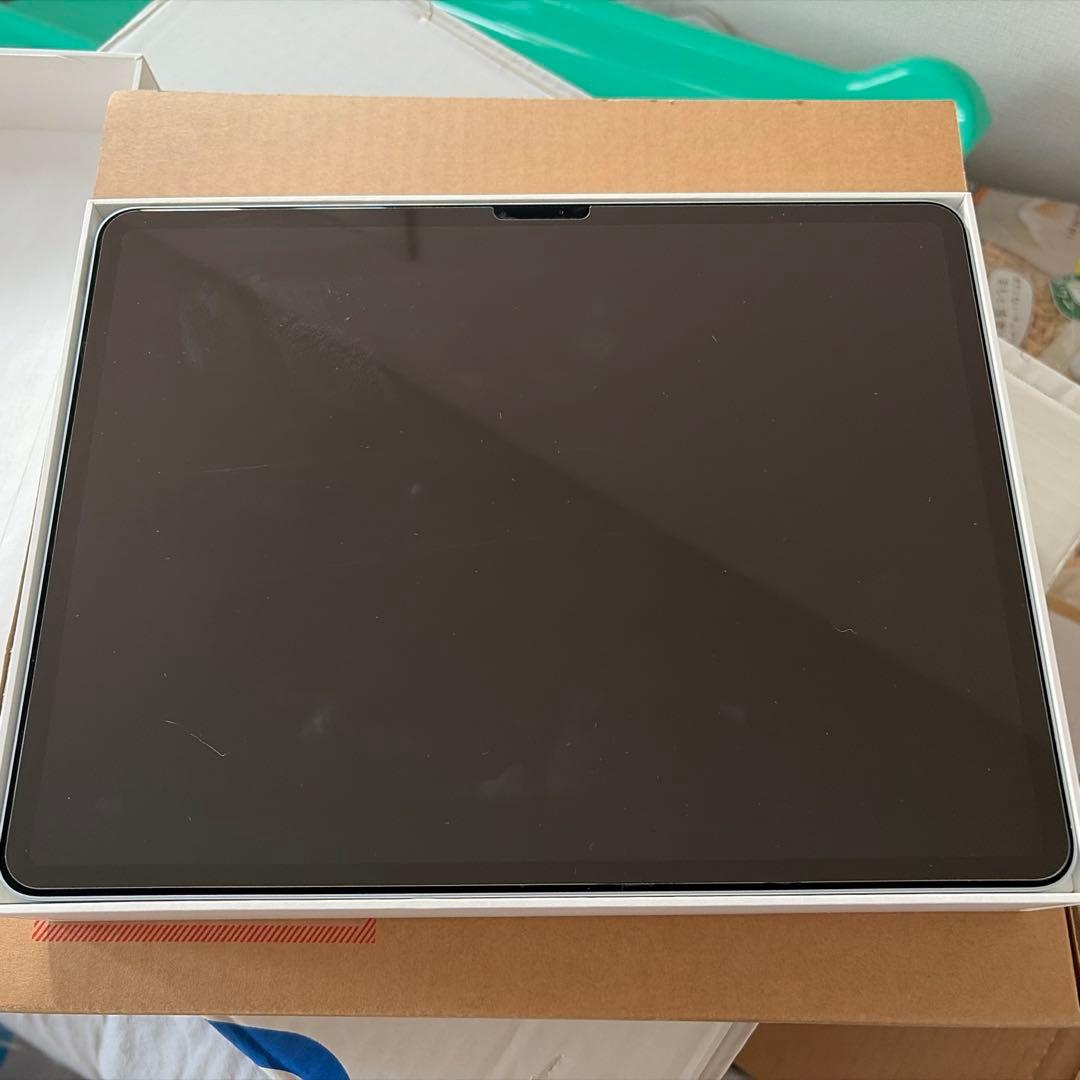【極美品】iPad Air 13インチ(M2)128GB Wi-Fiモデル