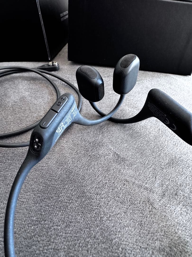 SHOKZ OPEN RUN PRO 骨伝導イヤホン ブラック