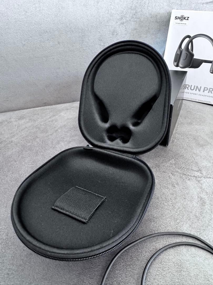 SHOKZ OPEN RUN PRO 骨伝導イヤホン ブラック
