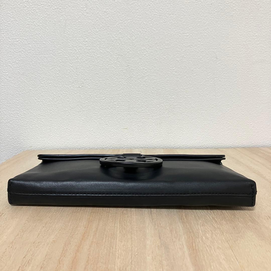 訳あり✨未使用級✨トリーバーチ✨ミラー✨クラッチバッグ✨ブラックロゴ