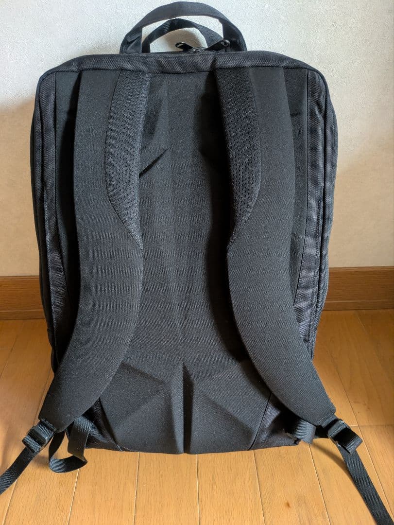 美品　ノースフェイス　シャトルデイパック　25　THE NORTH FACE