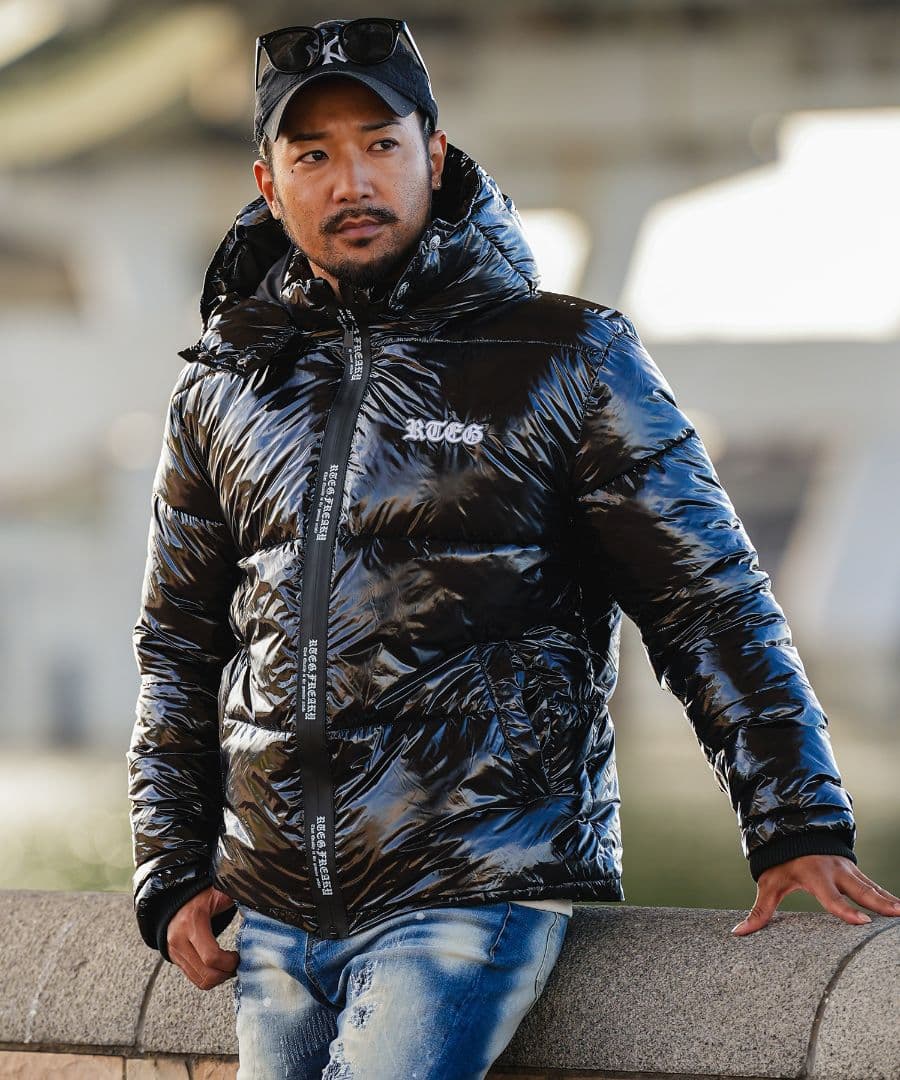 【完売品】アダムスジャグラー フード付きダウンジャケット ブラック　Lサイズ