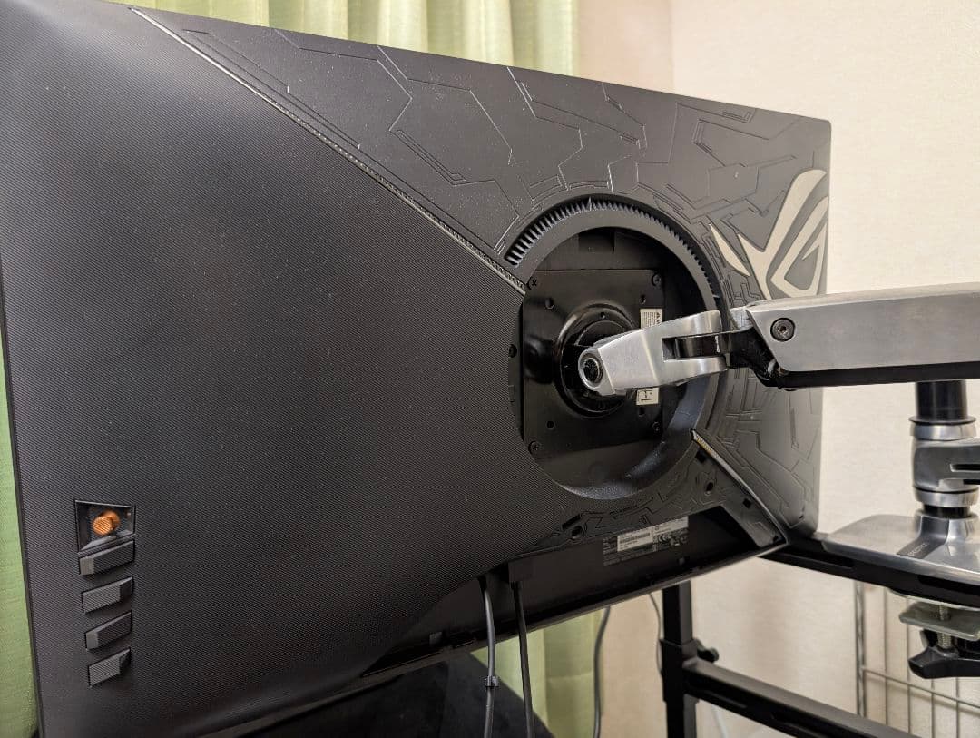 ASUS PG27UQ 4Kゲーミングモニター