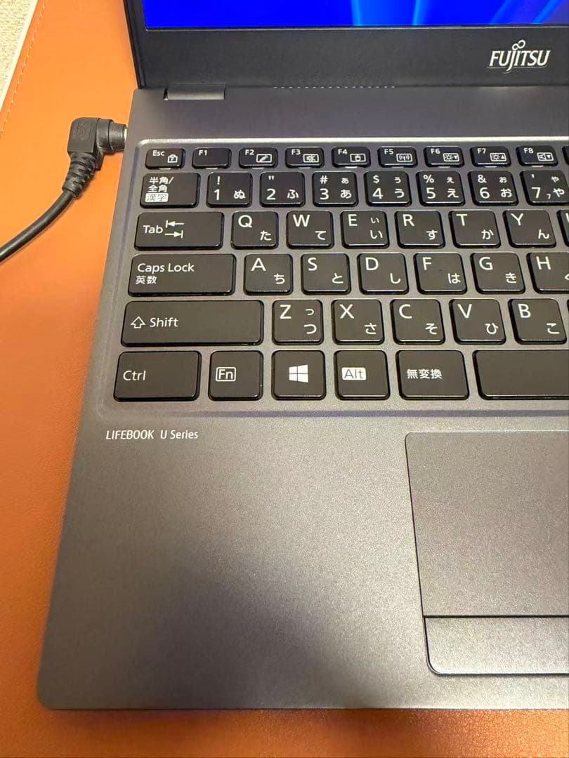 美品Fujitsu U937/R i5-7300u 8G-256G 07