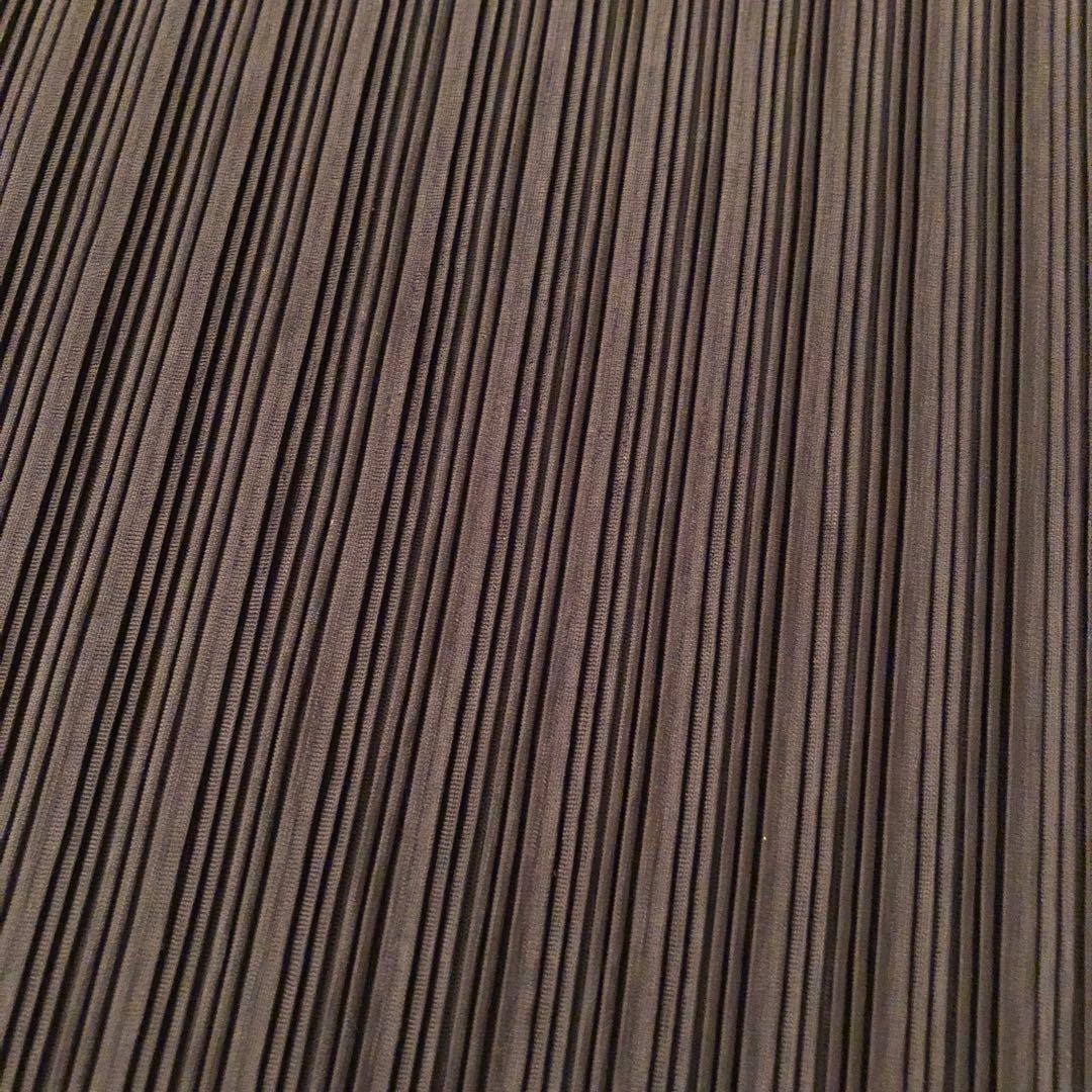 PLEATS PLEASE 黒カットソー