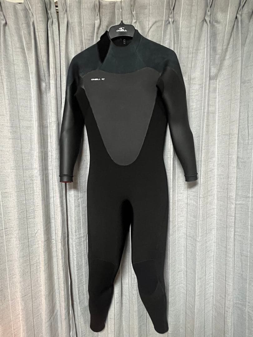 【新品】ONEILL（オニール）セミドライ　MLサイズ　年末年始値下げ