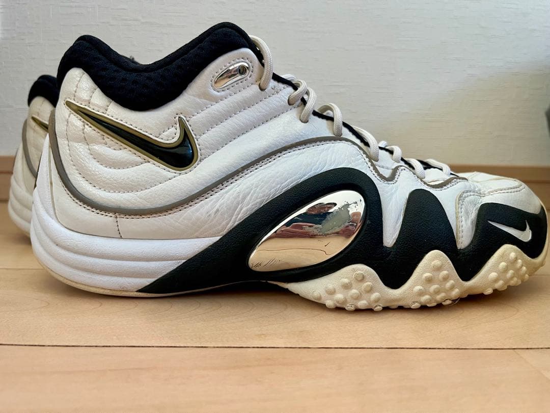 Nike バスケットボールシューズ ホワイト/ブラック