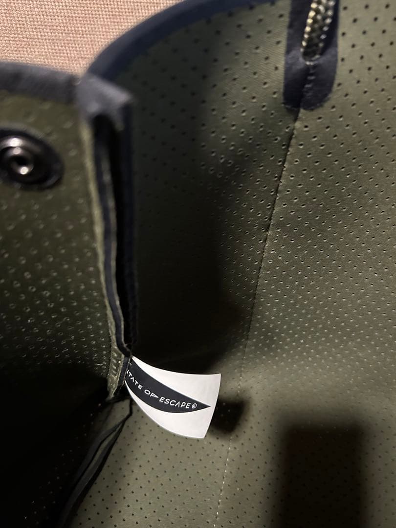 STATE OF ESCAPE カーキ