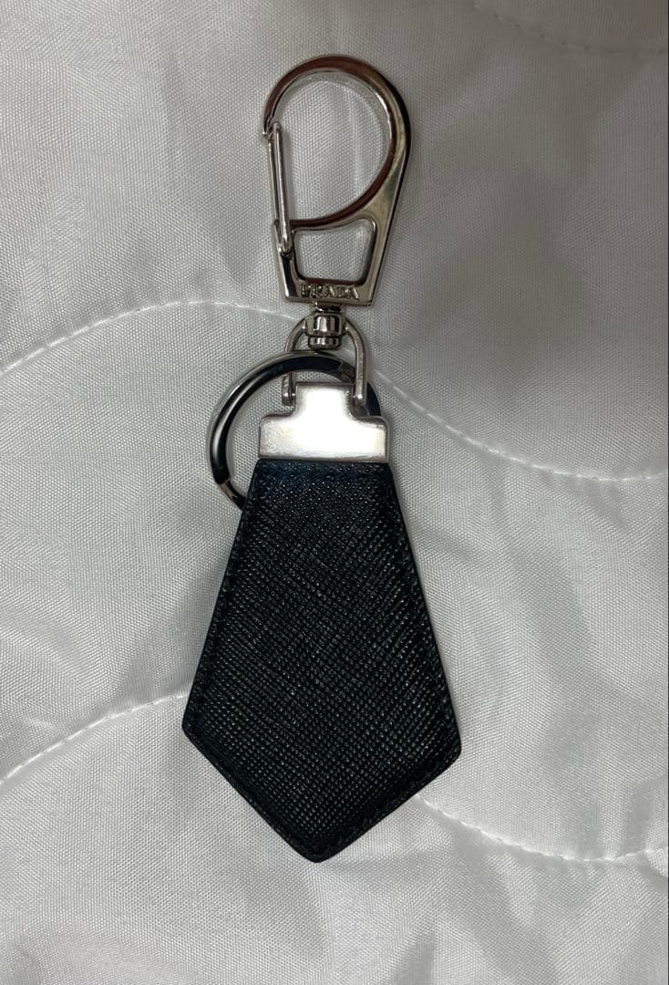 PRADA ブラック キーホルダー・キーリング