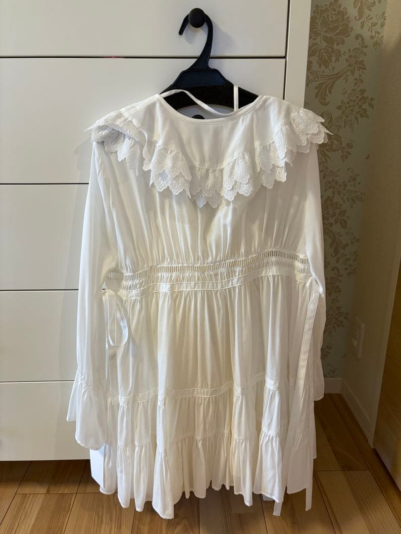 snidel コットンライクラッフルカラーチュニック