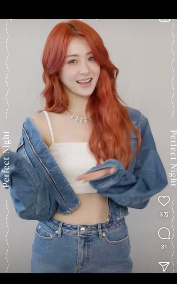 【DIESEL】今季デニムボンバージャケット　ロゴ　ルセラフィム　ユンジン着用♡