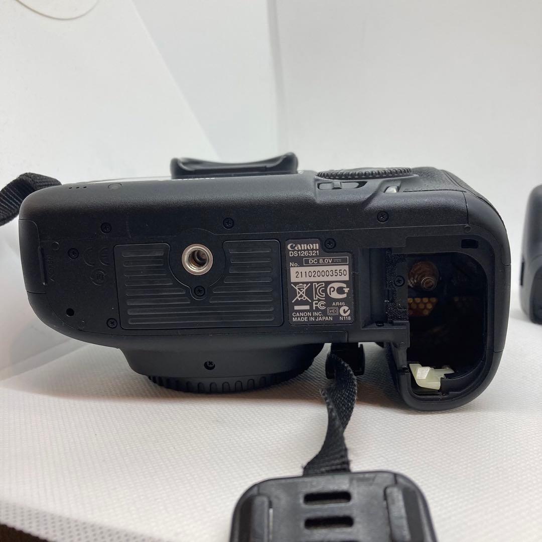 Canon デジタル一眼レフカメラEOS 5D Mark III