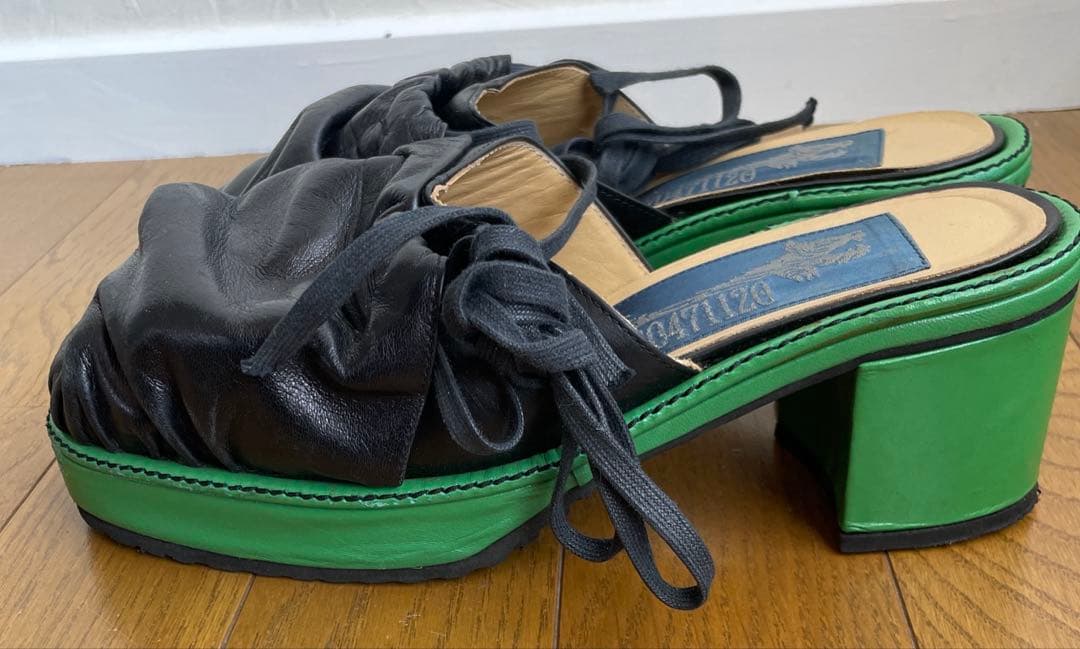 【20471120】ストラップミュールサンダル