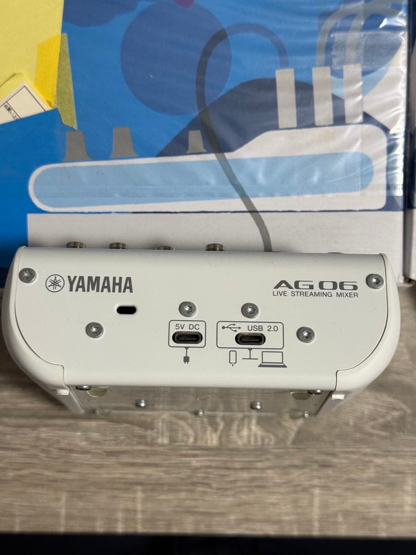 R*i様 YAMAHA ヤマハ AG06MK2 ホワイト 若干難あり