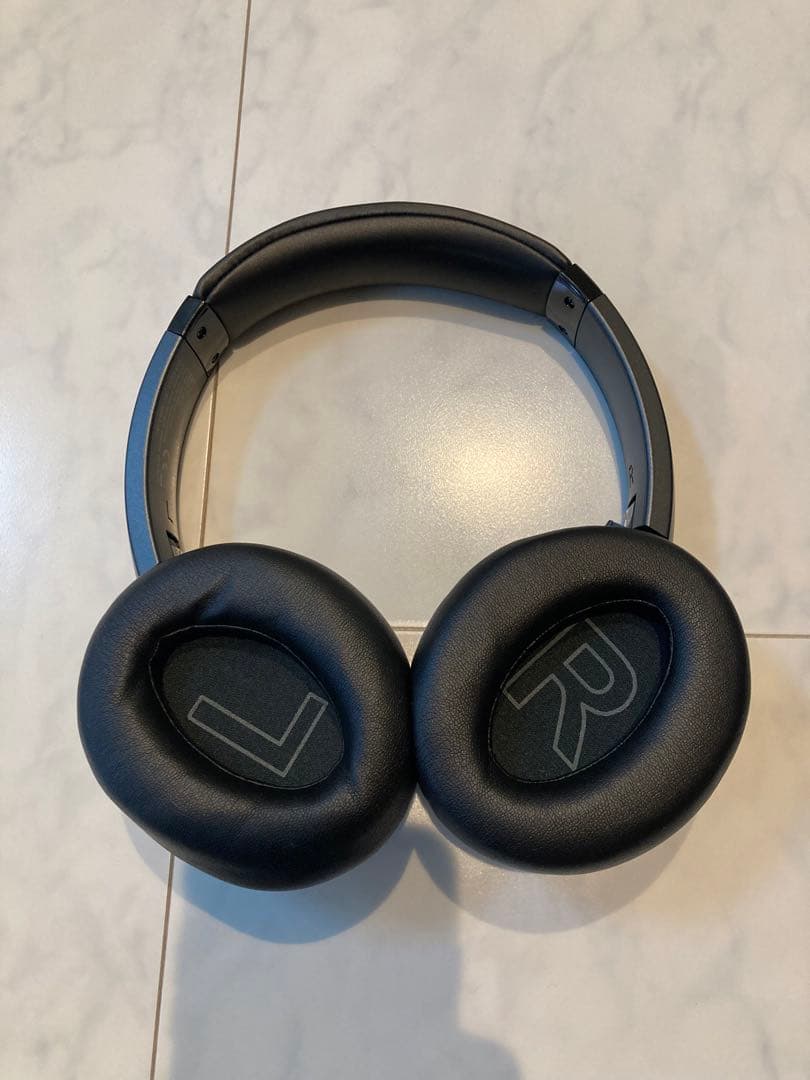 Anker Soundcore Life Q20 ケース付き