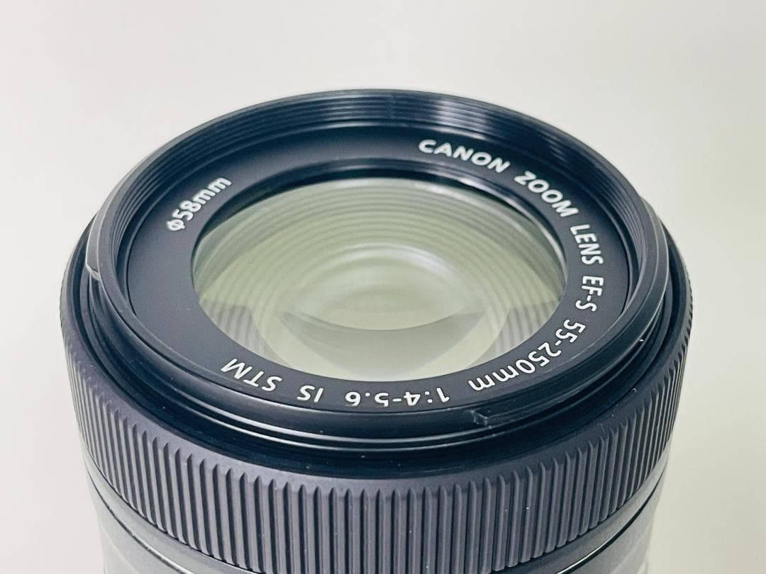 【極上品】Canon EF-S 55-250mm f4-5.6 IS STM