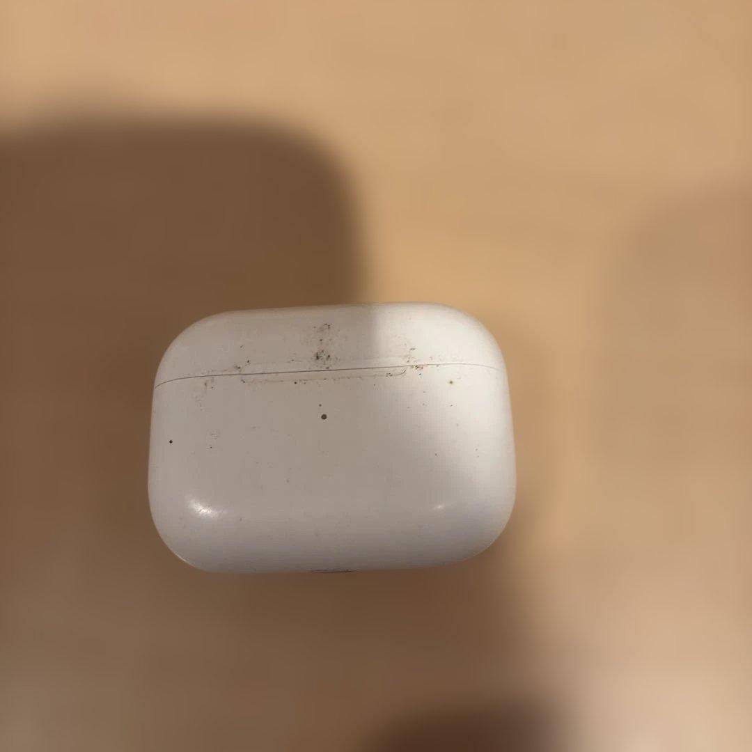 AirPodsプロ2本物です