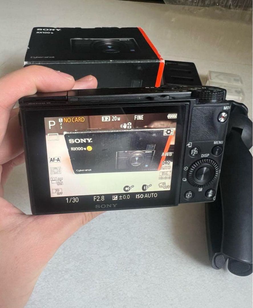 SONY RX100M6 コンパクトデジタルカメラ