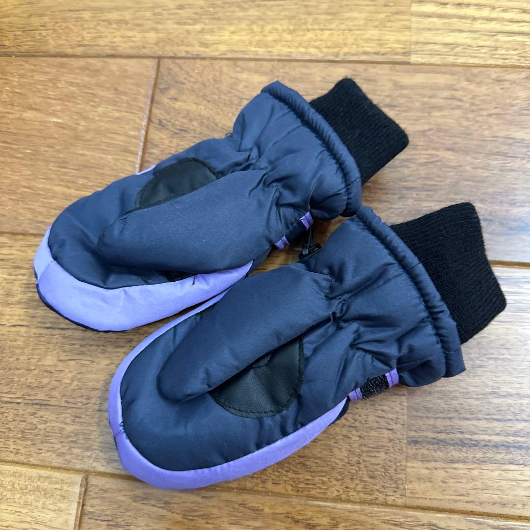 子供用スキーウェアセット　黒とピンク120 cm パープルグローブ15cm