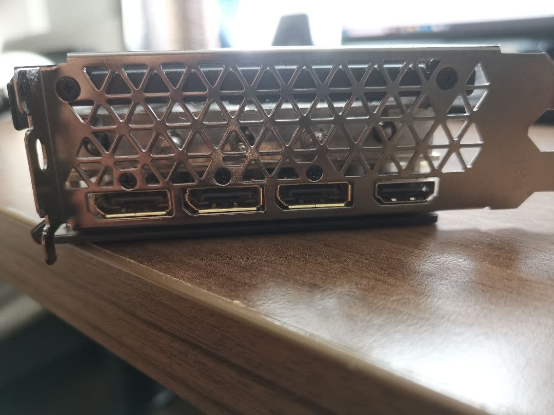 グラフィックボード・グラボ・ビデオカード ELSA GeForce RTX 3070 Ti 8GB ERAZOR