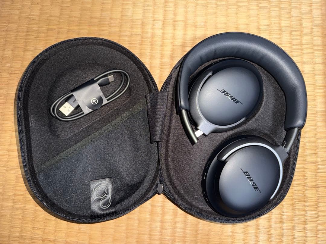 BOSE QUIETCOMFORT ULTRA headphones（第一世代）