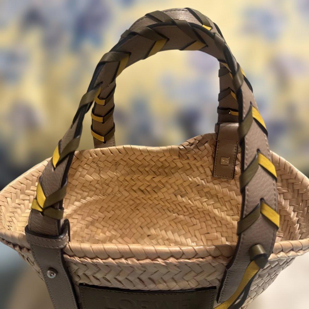 ⭐︎希少　LOEWE ロエベ　カゴバック⭐︎　持ち手ツートン　カーキ　イエロー