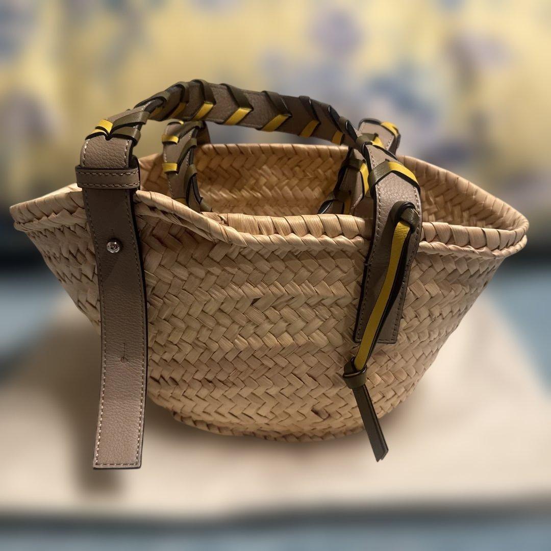 ⭐︎希少　LOEWE ロエベ　カゴバック⭐︎　持ち手ツートン　カーキ　イエロー