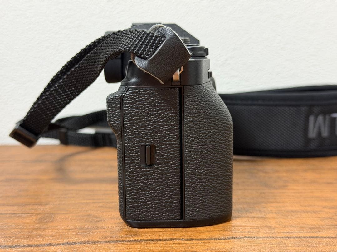 FUJIFILM X-T4 ミラーレスカメラ ショット数534枚