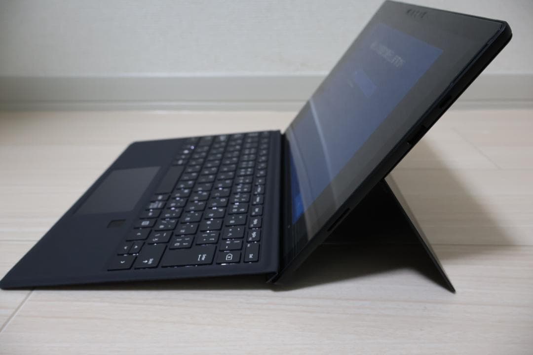 Microsoft SurfacePro 7（指紋認証キーボード、スリムペン付）