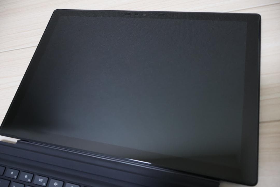 Microsoft SurfacePro 7（指紋認証キーボード、スリムペン付）