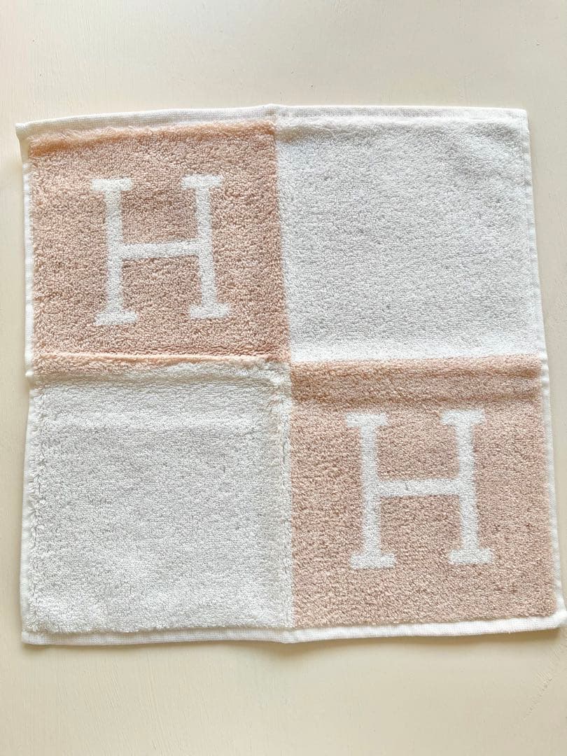 【新品】エルメス　ハンドタオル　アヴァロン