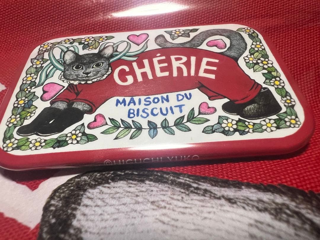 CHÉRIE×ヒグチユウコ 限定LEOトート２種類 缶バッチ付き