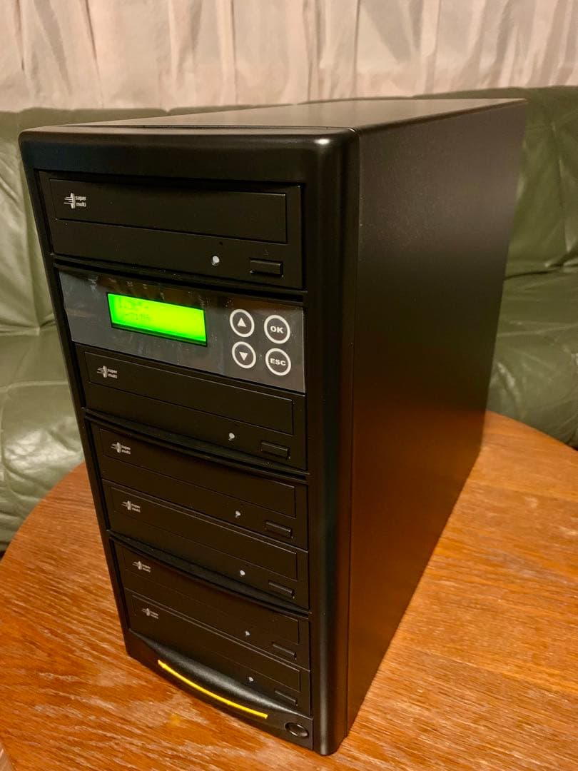 【新品特売】DVD & CDコピー機 R5-LB+HDD(ＬＧ搭載)日本語表示