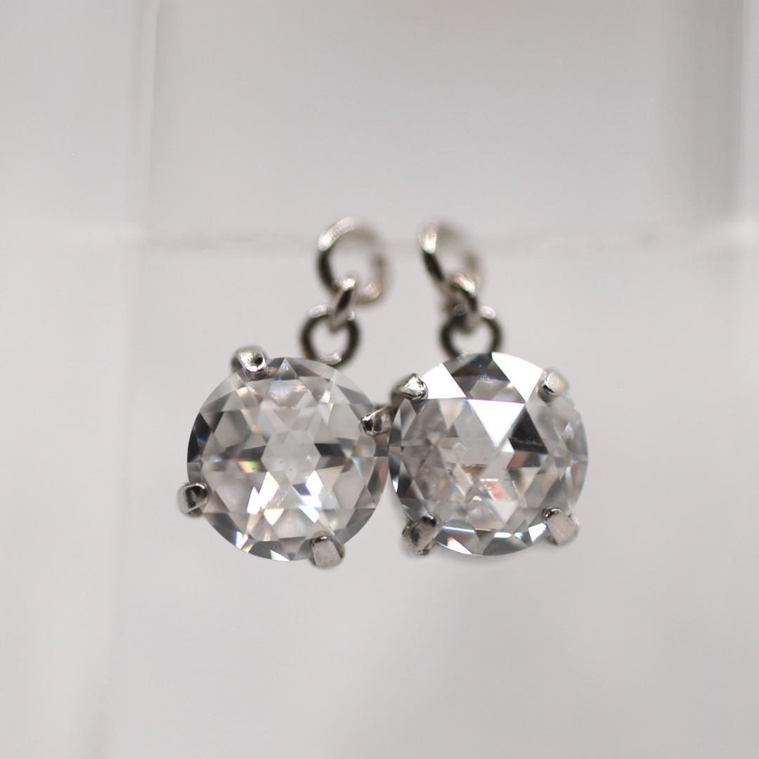 ローズカット5mmモアサナイトPt900ピアスチャーム