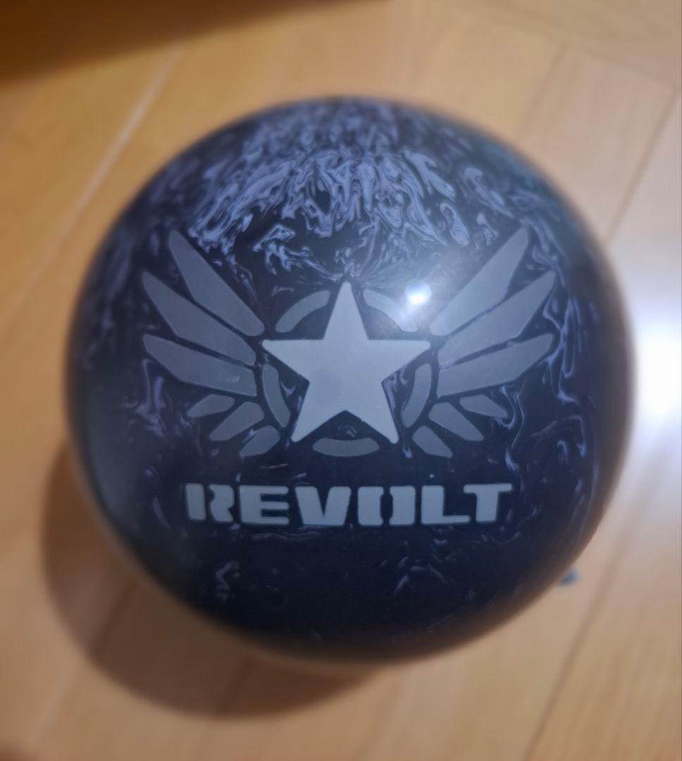 モーティブ　リボルト　新品