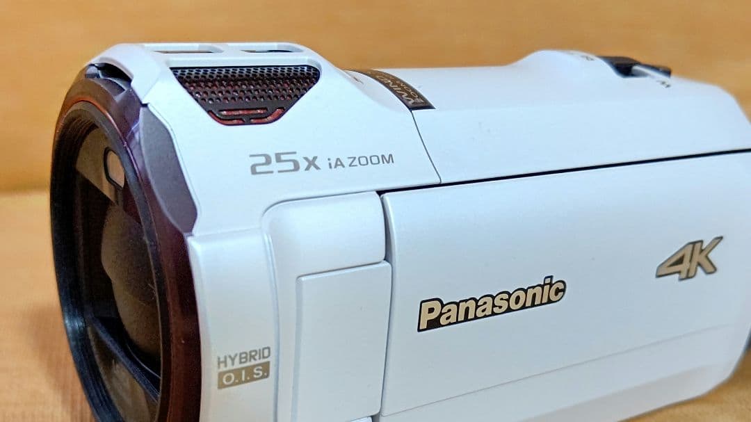 ほぼ未使用 Panasonic 4Kビデオカメラ 25倍ズームHC-VX990M