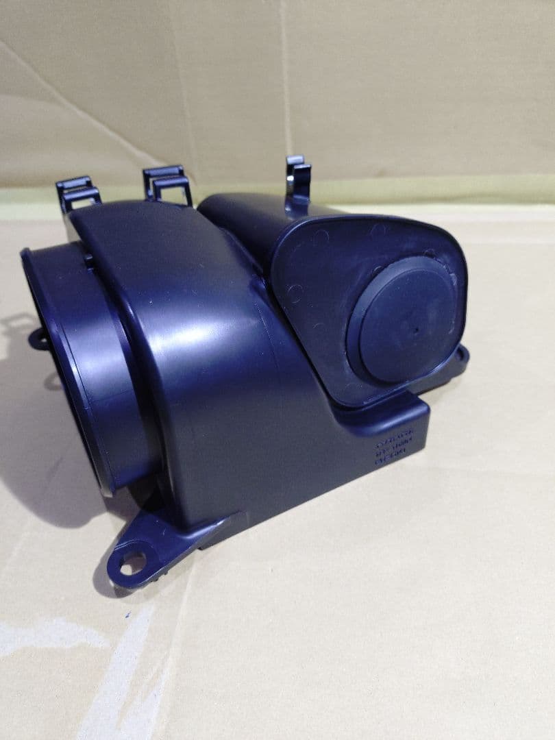 新型N-BOXターボ車　エアクリーナー　インタークーラーエアーガイド