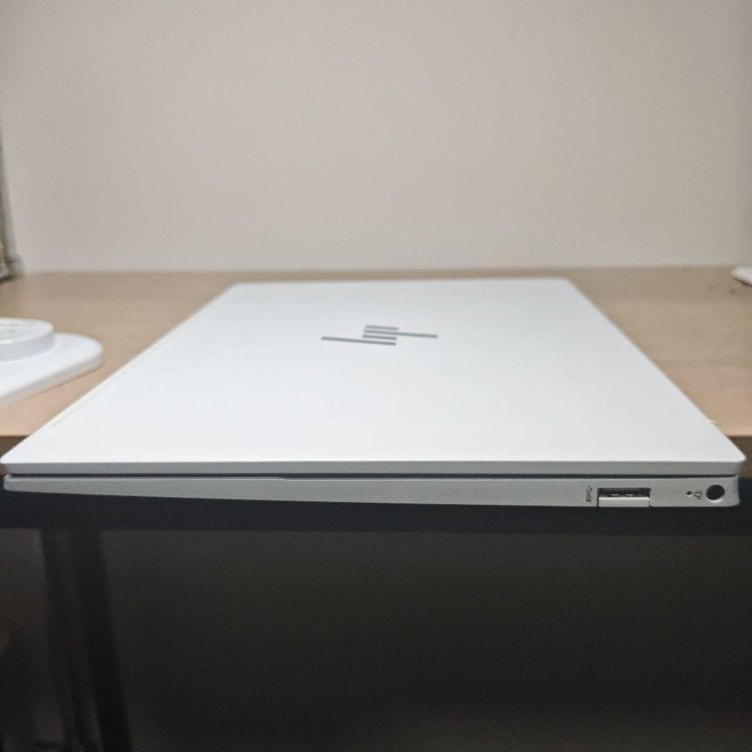 Windowsノート本体 HP Pavilion Aero 13-be2008AU