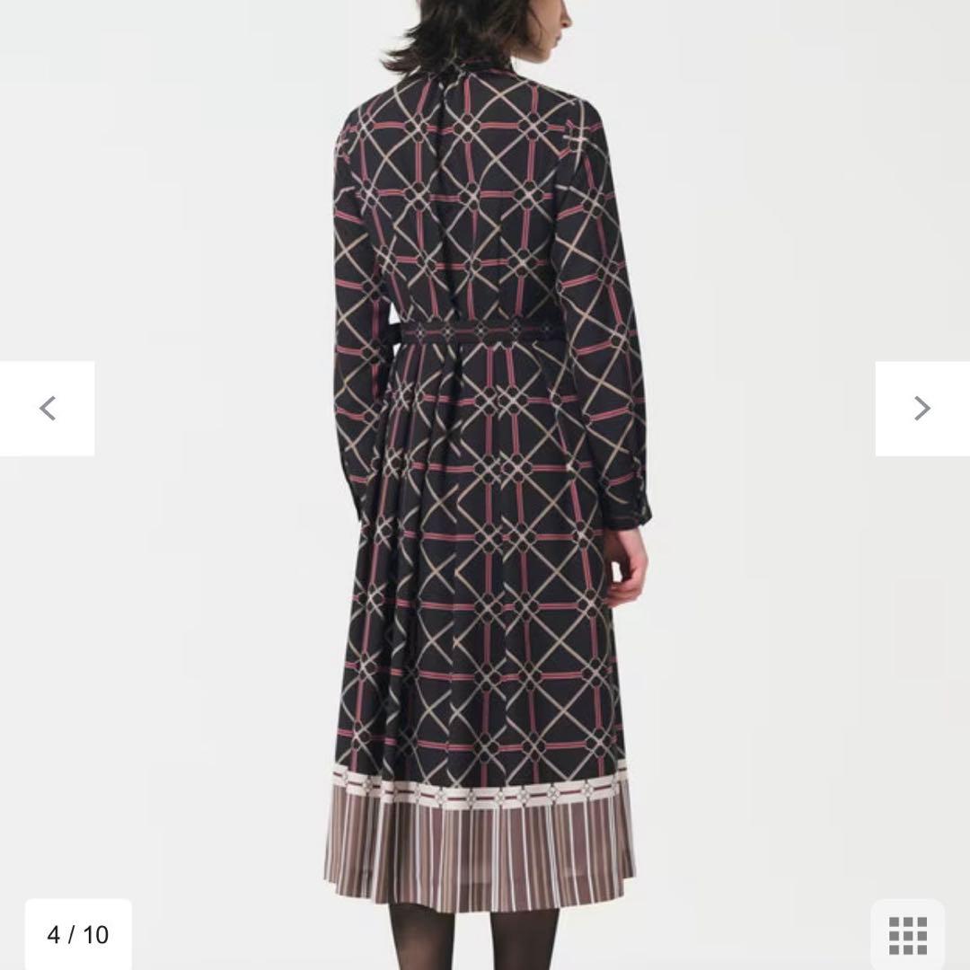 R ダイアグラム グレースコンチネンタル チェーンベルトプリントワンピース