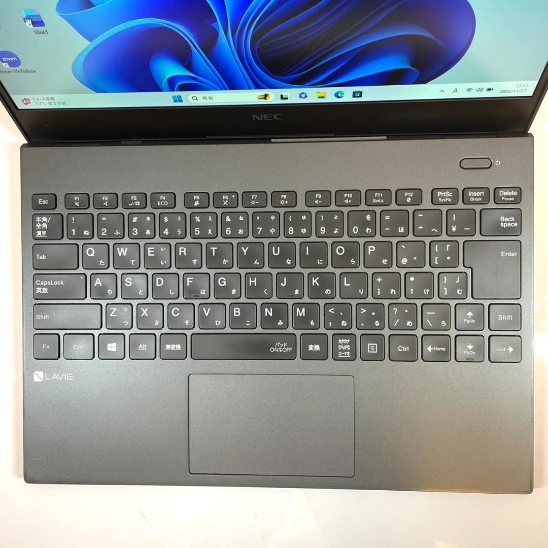 ★早い者勝ち★ 第10世代Corei7 SSD512/メモリ16 NEC G52