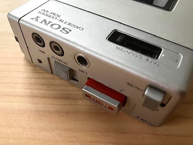 超希少品 整備済完全動作品 SONY TCM-100 プレスマン シルバー