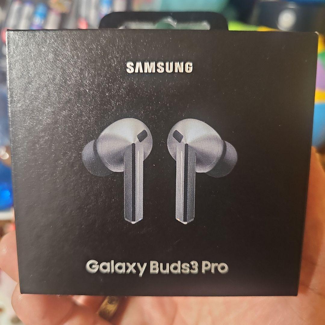 さ*ら様 国内正規品 Galaxy Buds 3 Pro + Case
