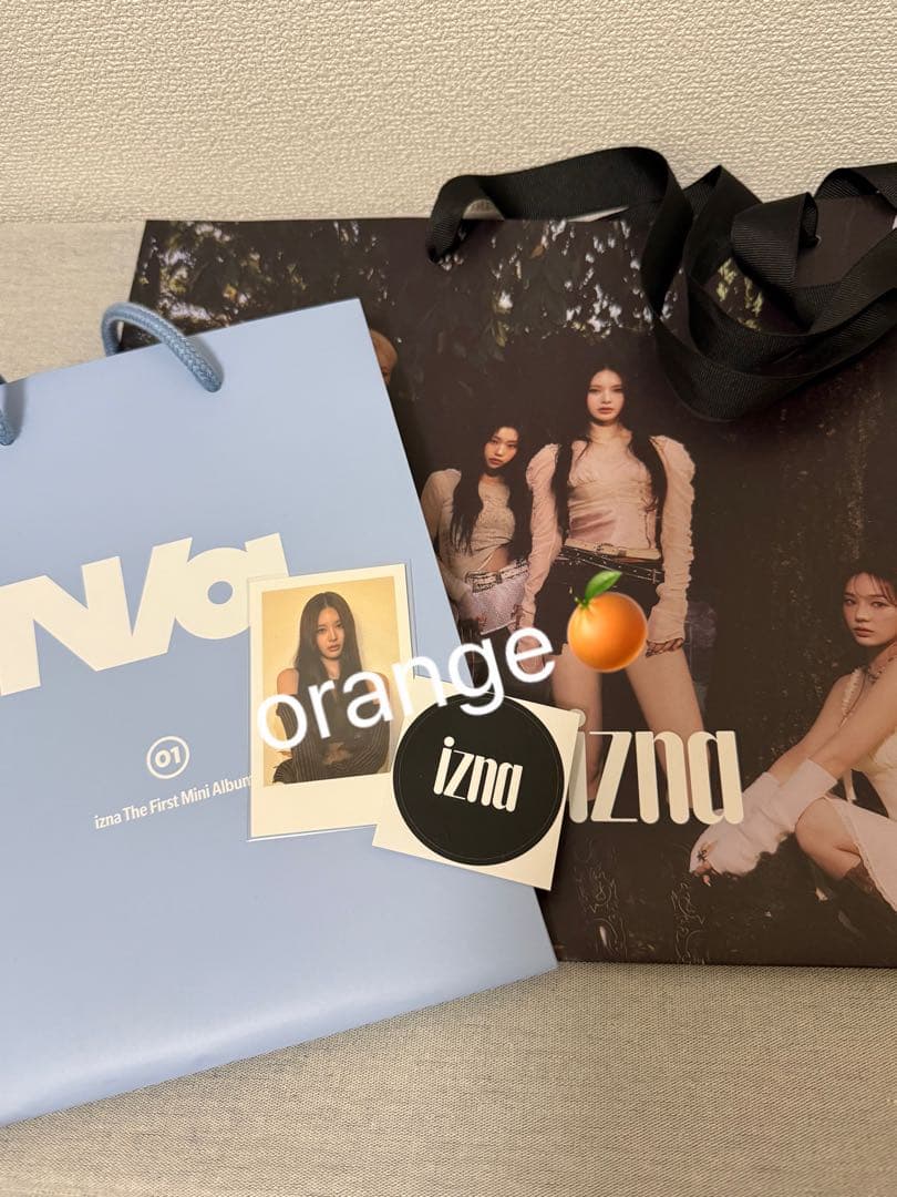 izna N/a POP UP サラン 直筆サイン トレカ