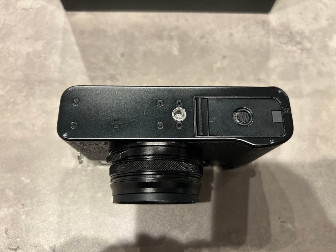 FUJIFILM X100V ブラック