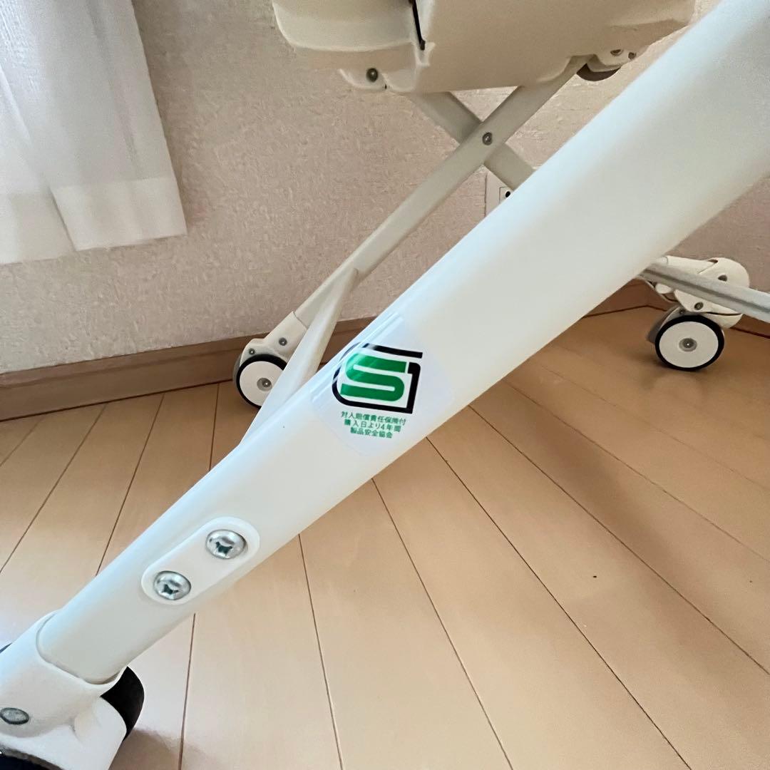 【美品✨】Combi ネムリラ　AUTO SWING エッグショック BE⭐︎