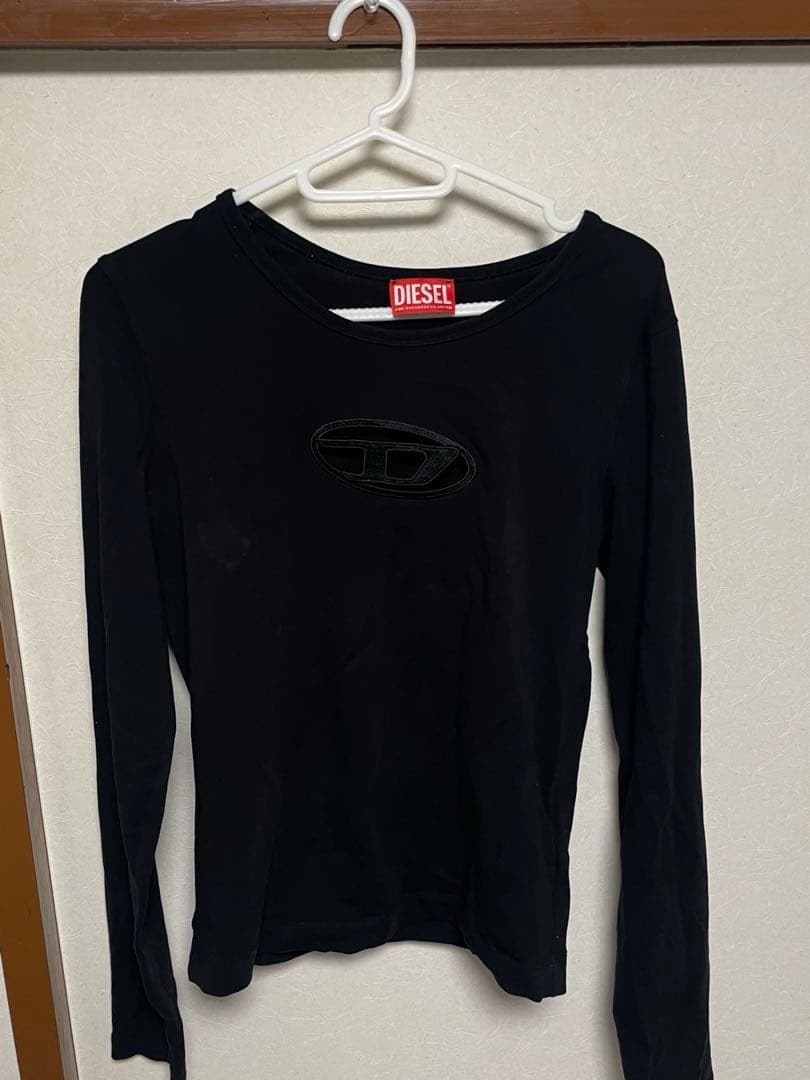 DIESEL dロゴ 長袖 トップス
