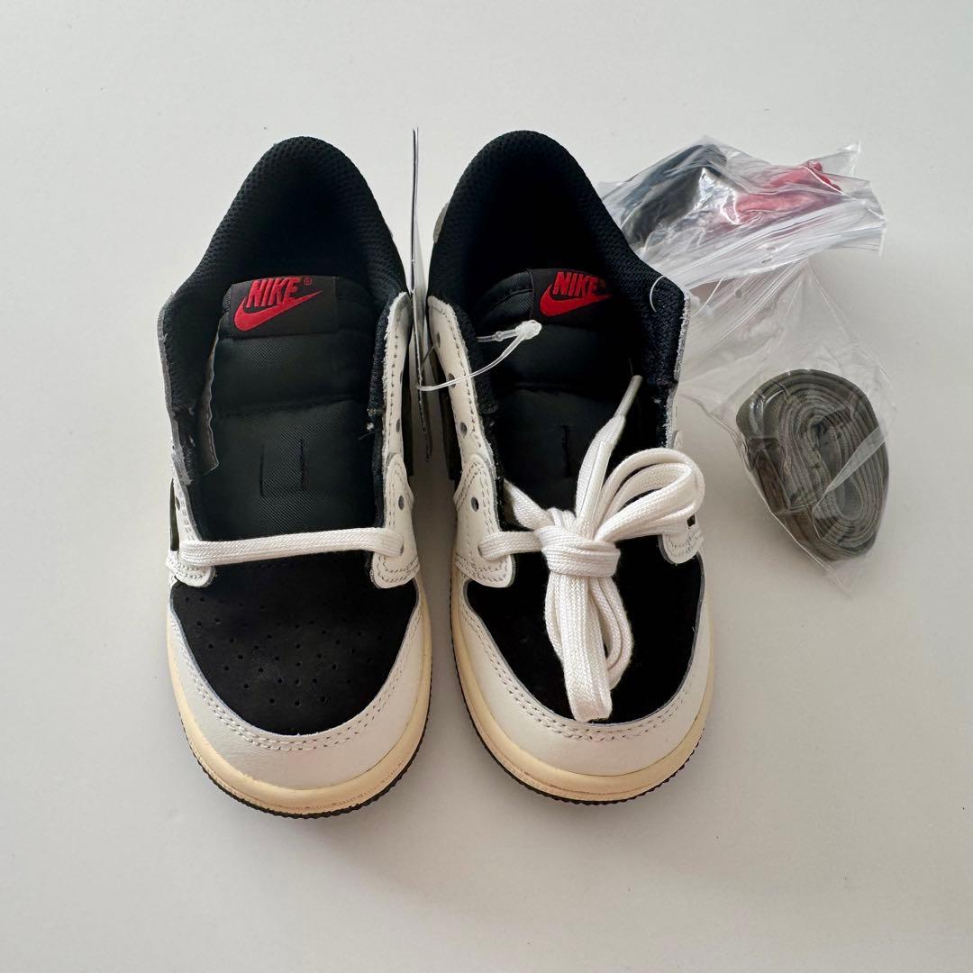 新品　NIKE JORDAN 1 LOW TRAVIS SCOTT 15cm