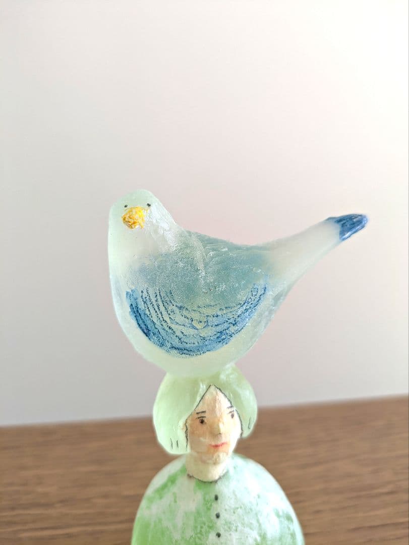 安達知江　ハンドメイド ガラスオブジェ girl　ガール　大