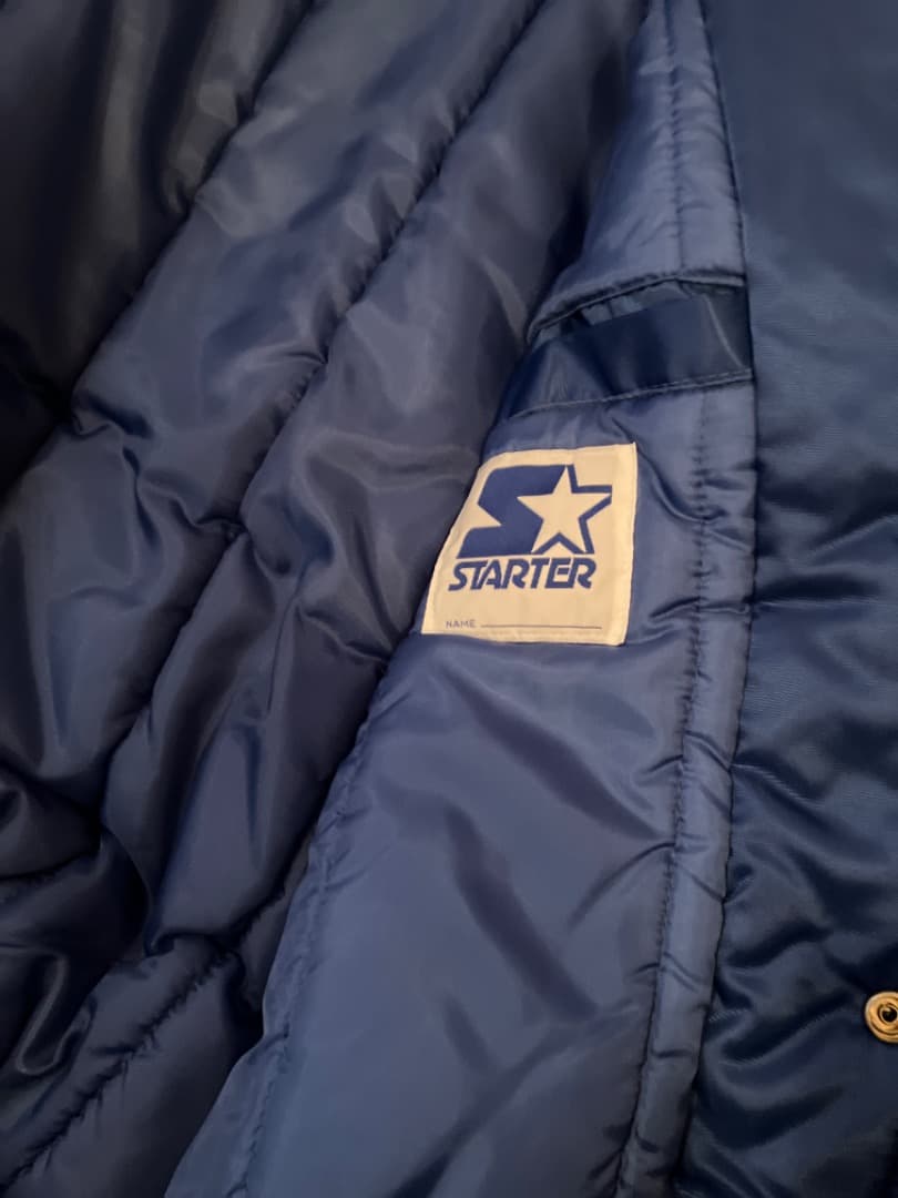 美品　ロサンゼルスドジャース　スタジアムジャンパー　スターター